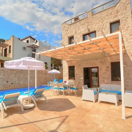 Lokum Villa *